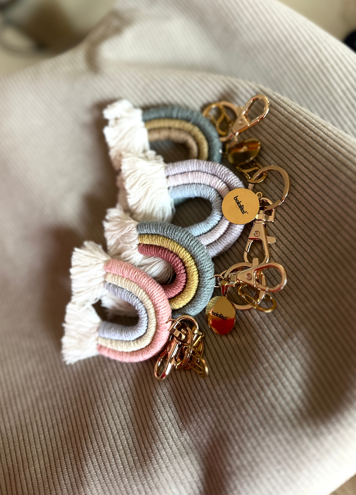Porte-Bola de Grossesse Personnalisé | Arc-en-ciel Bleu-Beige-Rose