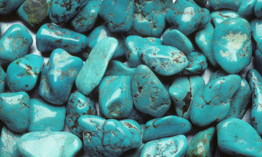 Les 10 vertus de la pierre naturelle Turquoise pendant la grossesse !