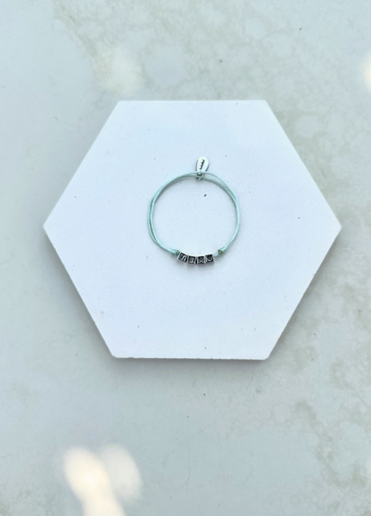 Bracelet lettre prénom personnalisable